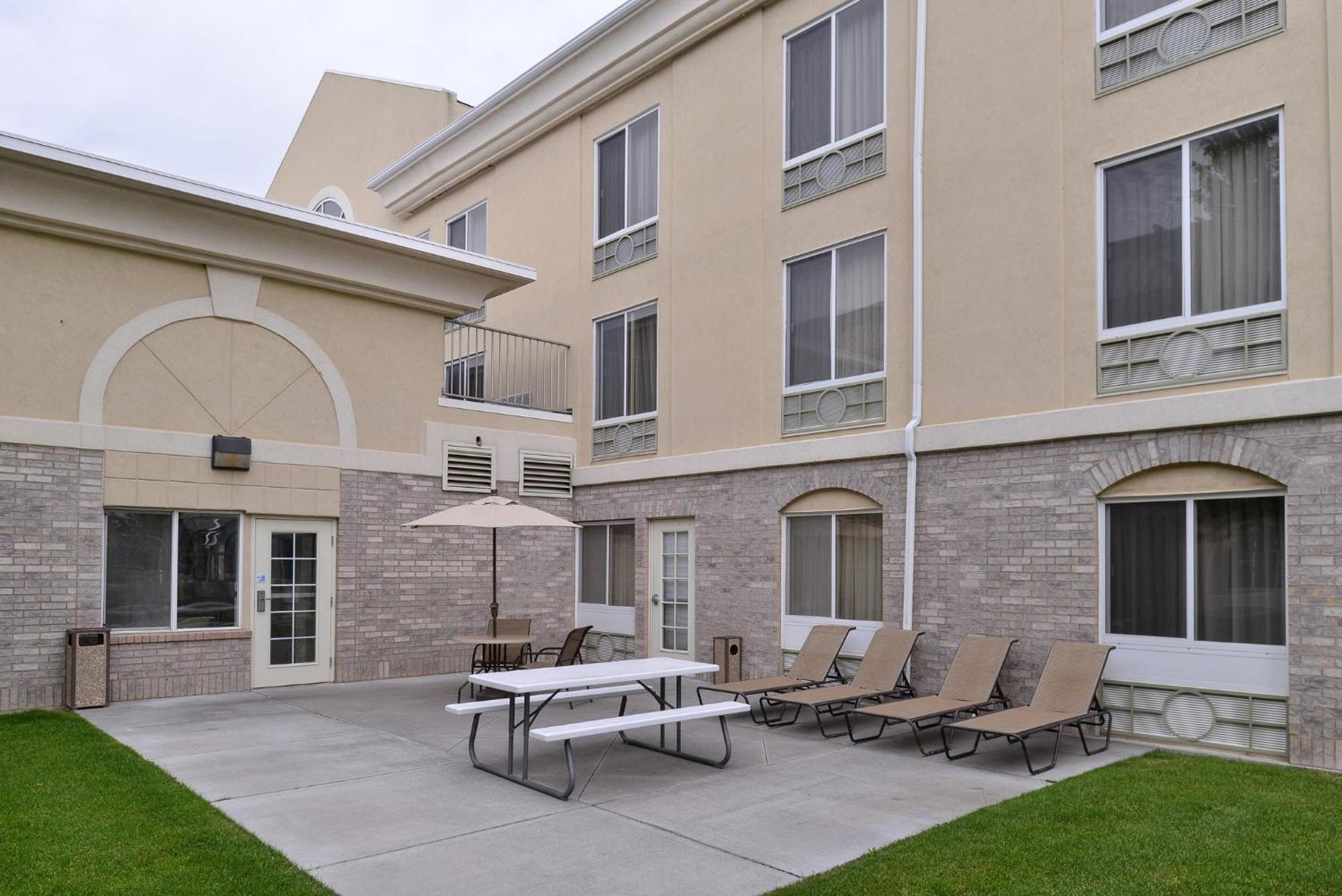 Holiday Inn Express Hotel & Suites Idaho Falls By Ihg Ngoại thất bức ảnh