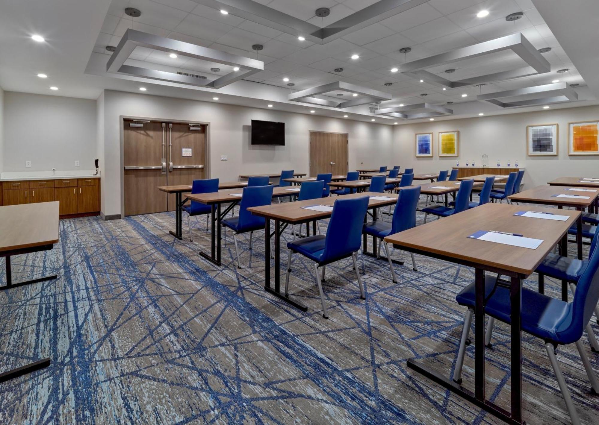 Holiday Inn Express Hotel & Suites Idaho Falls By Ihg Ngoại thất bức ảnh