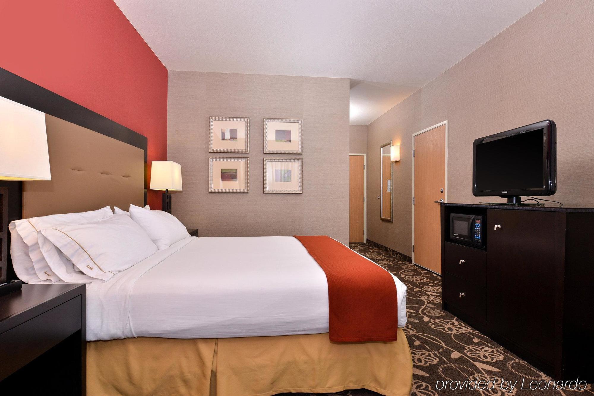 Holiday Inn Express Hotel & Suites Idaho Falls By Ihg Ngoại thất bức ảnh