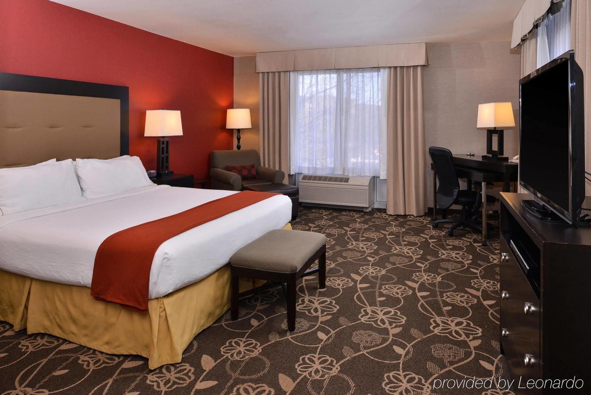 Holiday Inn Express Hotel & Suites Idaho Falls By Ihg Ngoại thất bức ảnh