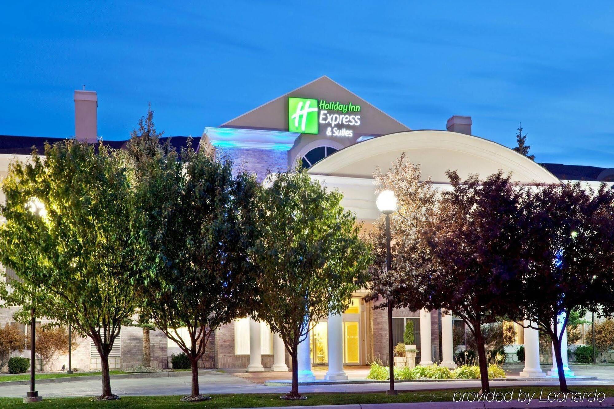 Holiday Inn Express Hotel & Suites Idaho Falls By Ihg Ngoại thất bức ảnh